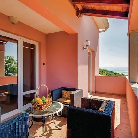 Casa vacanze Amazing In With Heated Swimming Pool *