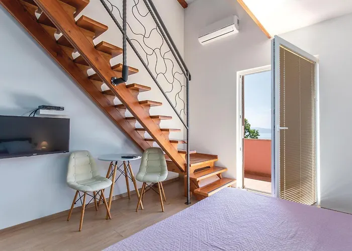 Gorgeous Home In Icici With Sauna Icici