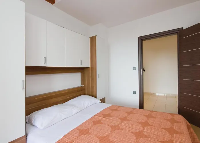 Gorgeous Home In Icici With Sauna Icici