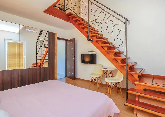 Gorgeous Home In Icici With Sauna
