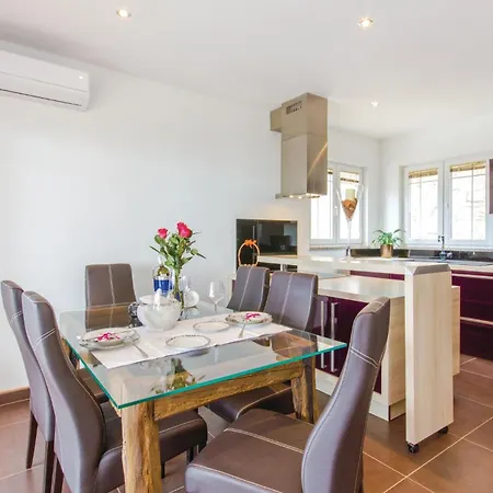 Gorgeous In With Sauna Ičići