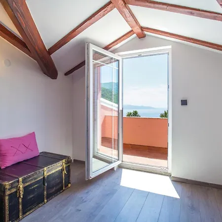 Amazing Home In Icici With Heated Swimming Pool Icici