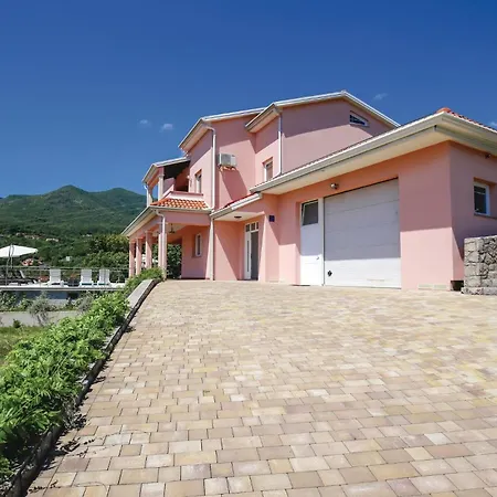 펜션 Gorgeous In With Sauna Ičići