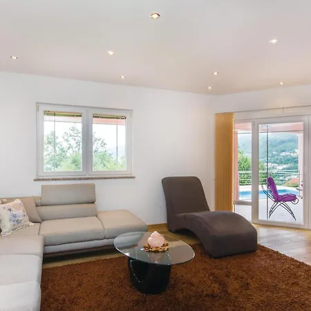Holiday home Amazing Home In Icici With Heated Swimming Pool