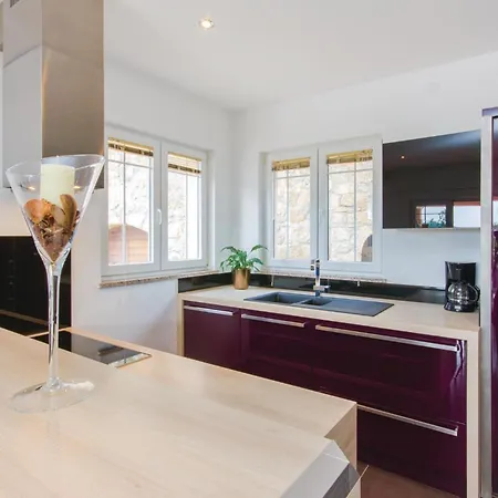 Holiday home Amazing Home In Icici With Heated Swimming Pool *